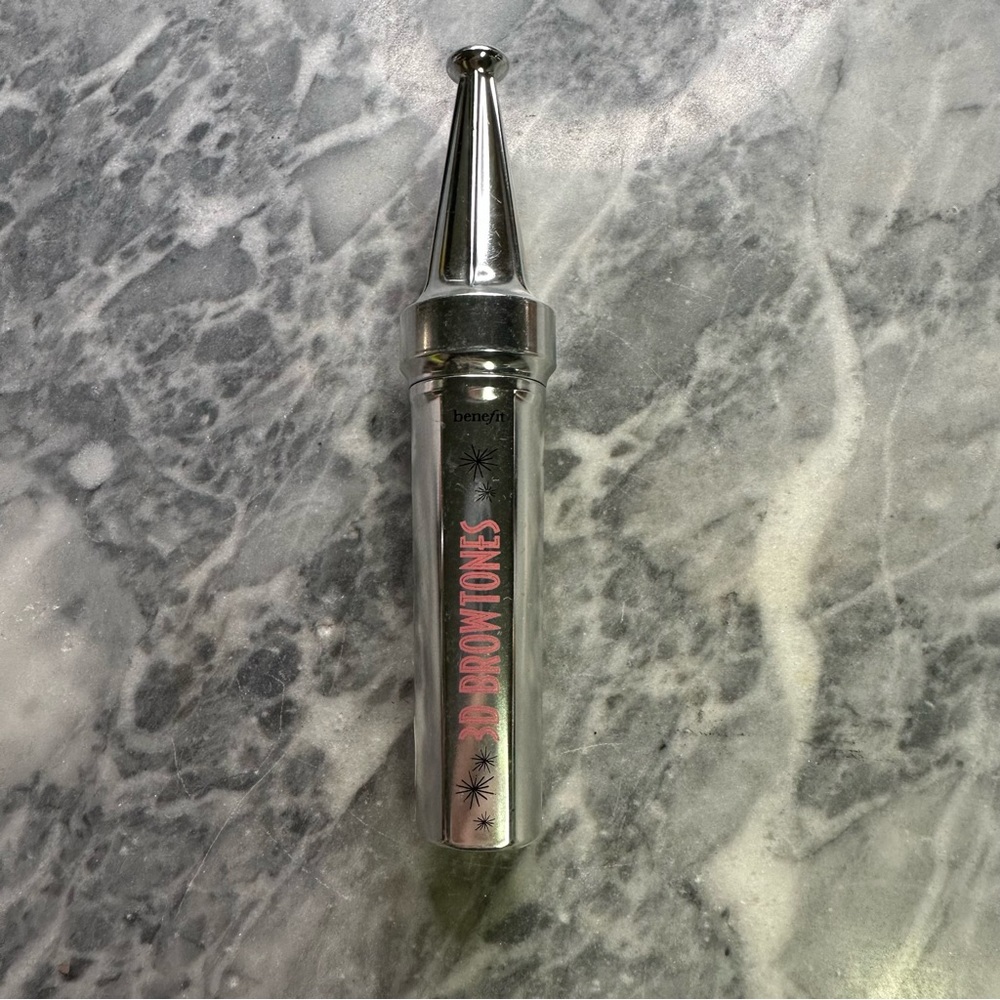 Benefit 3D Browtones 4